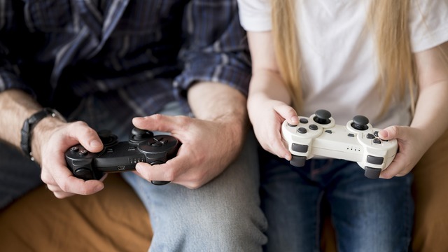 Come collegare altoparlanti alla Playstation 4